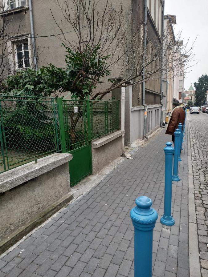 Апартамент Топ Център Бургас ภายนอก รูปภาพ